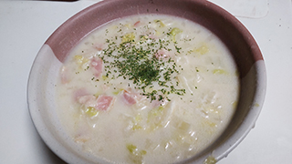 白菜とミルクのスープ